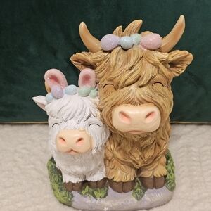 Adorable Highland Cow Figurine